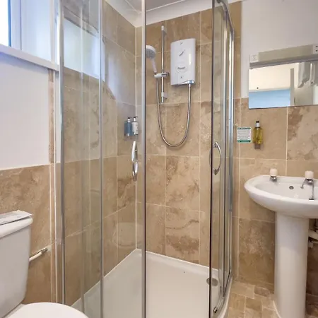Bay Hotel 3*